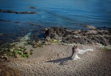 Photographe professionnelle de mariage. Photos en bord de mer ver Hyères dans le var 83 